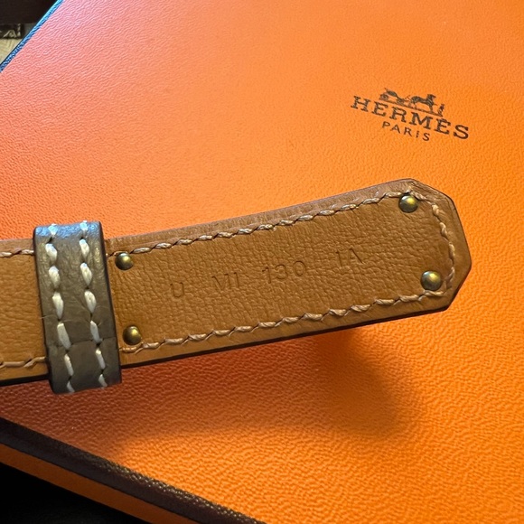 SOLD! HERMES KELLY BELT -etoupe/taupe w yellow gold. NEW w box and collateral - Picture 3 of 4